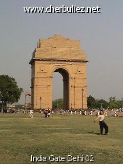 légende: India Gate Delhi 02
qualityCode=raw
sizeCode=half

Données de l'image originale:
Taille originale: 184912 bytes
Temps d'exposition: 1/600 s
Diaph: f/960/100
Heure de prise de vue: 2002:04:30 16:25:29
Flash: non
Focale: 62/10 mm
